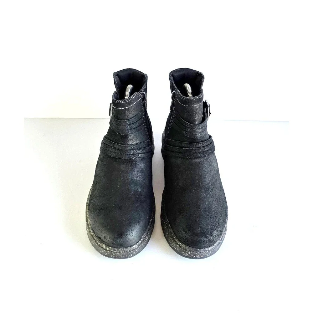 CLARKS Women's Black Suede Noralyn Strap Booties Sz 7 37.5 Comfort Casual - Picture 5 of 12
